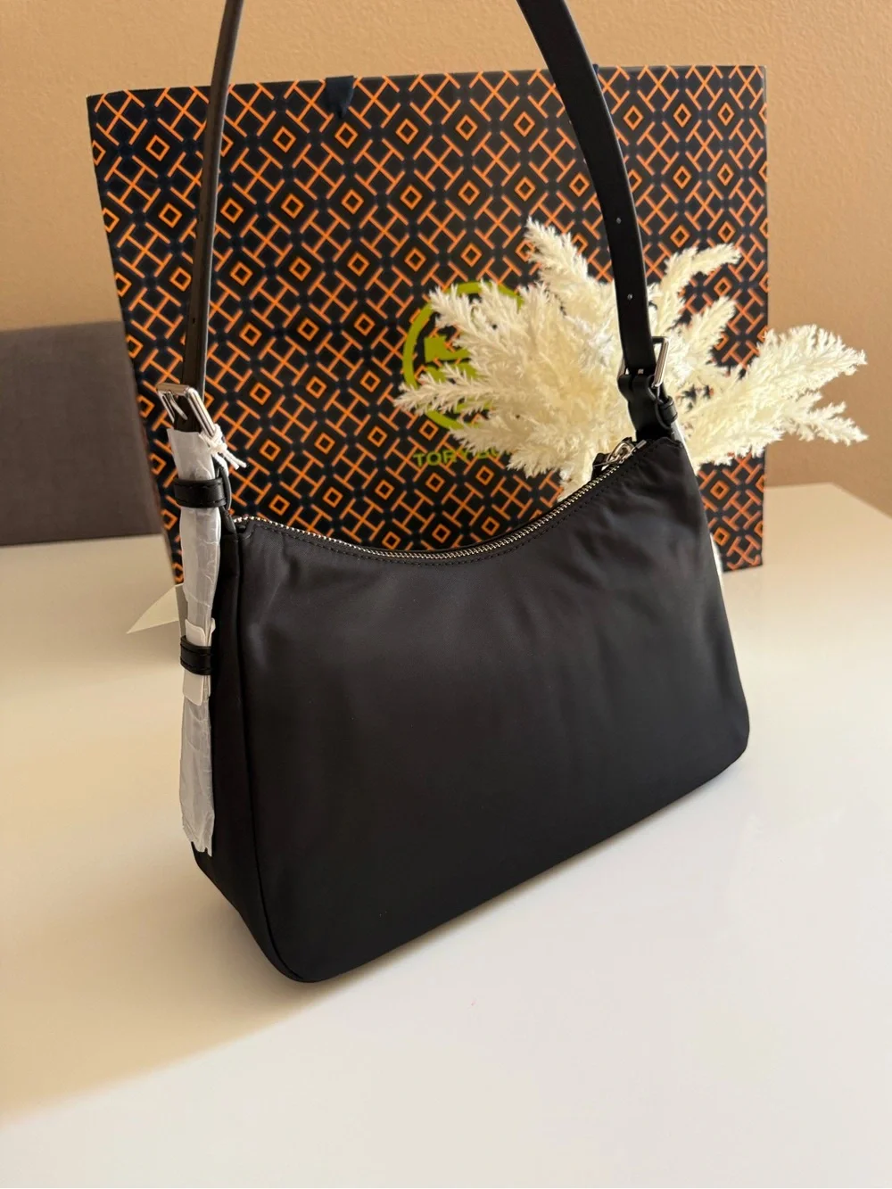 NWT , TORY BURCH NYLON SMALL ZIP TOP SHOULDER BAG black